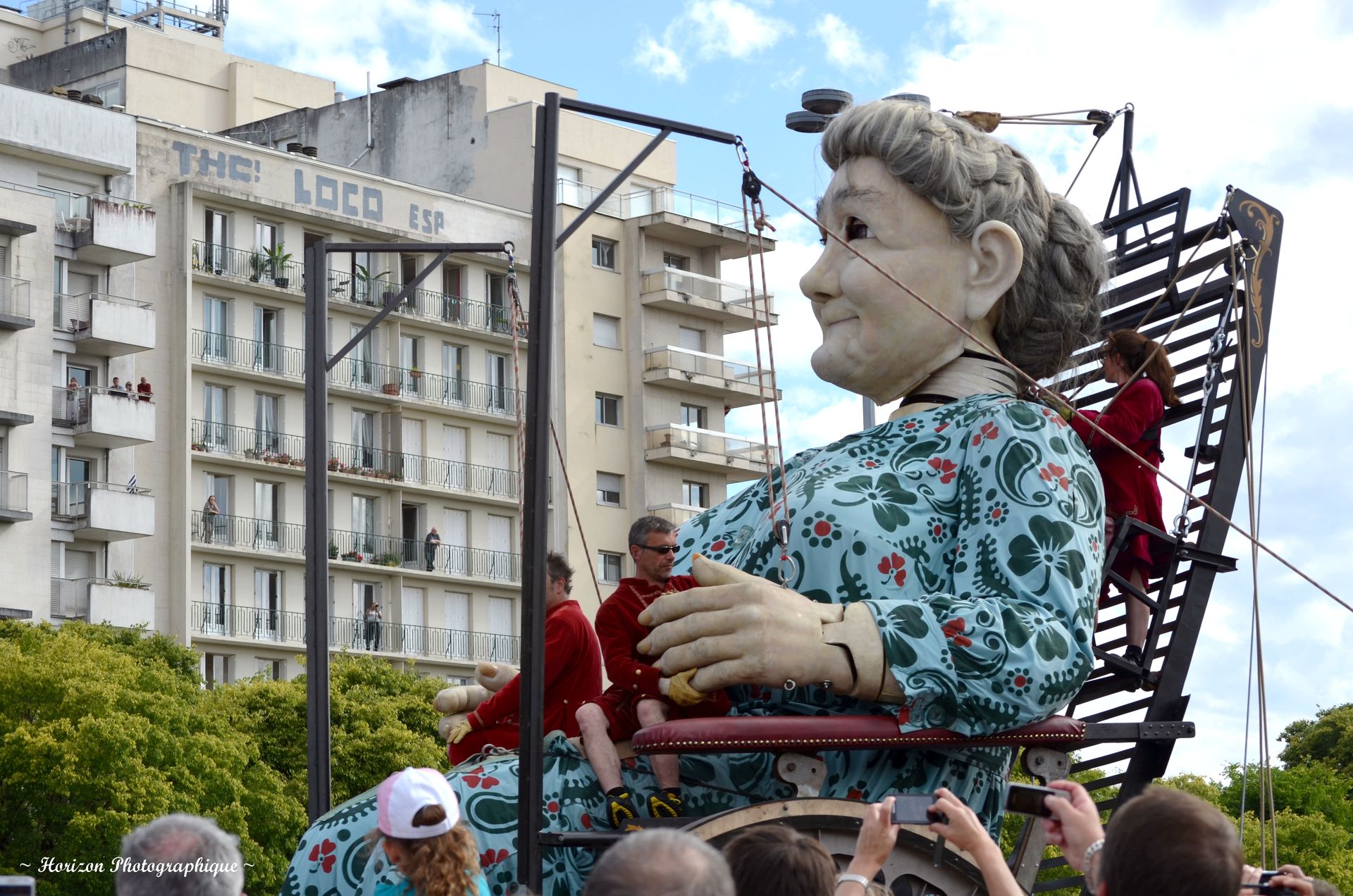 ROYAL DE LUXE - LE MUR DE PLANCK NANTES 