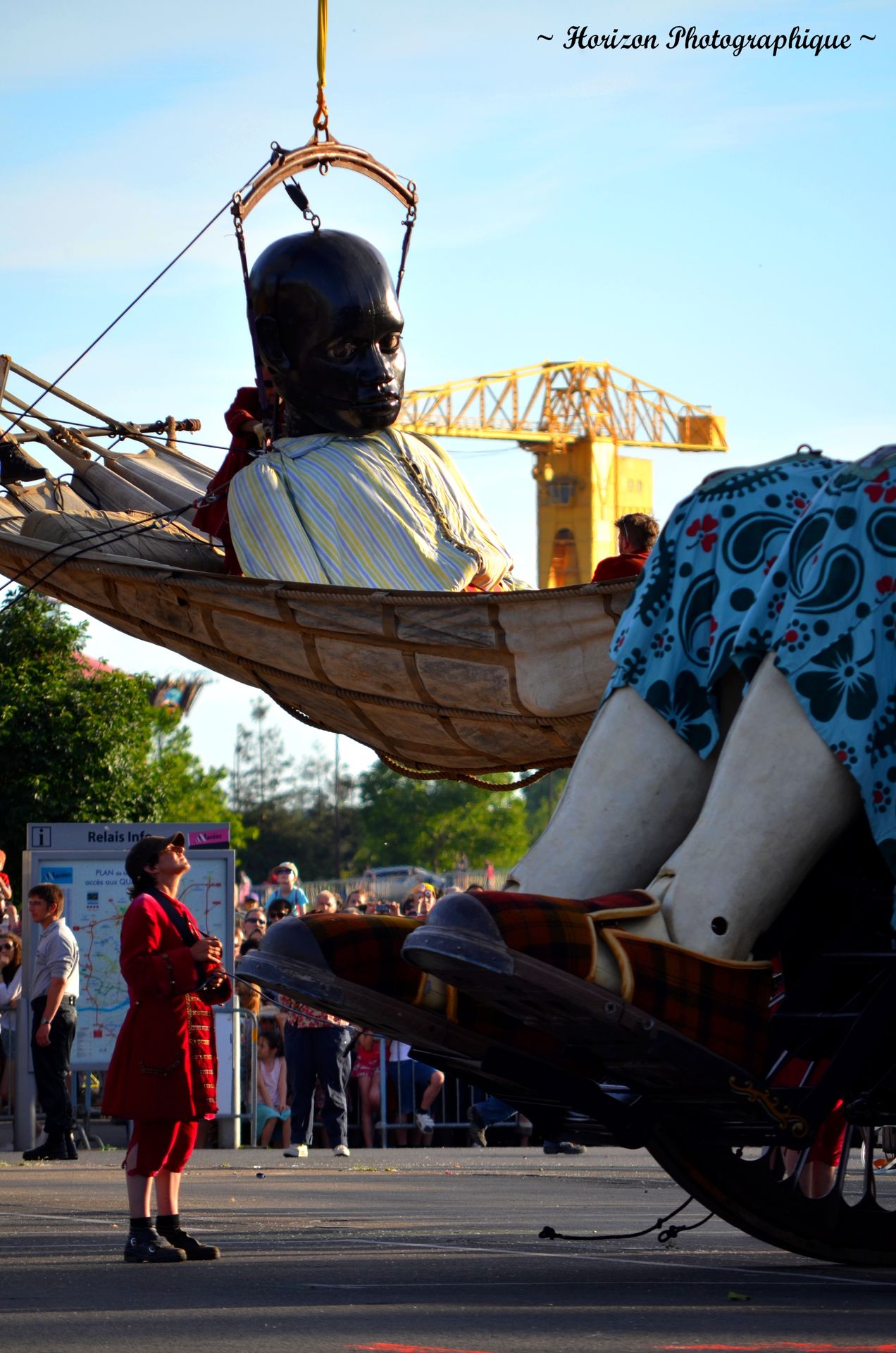 ROYAL DE LUXE - LE MUR DE PLANCK NANTES 