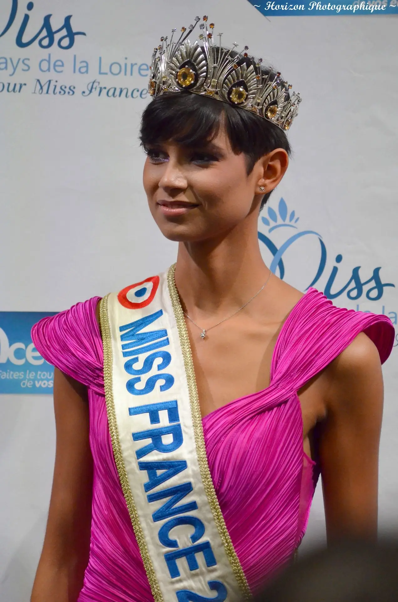 MISS FRANCE - ÈVE GILLES MISS FRANCE 2024